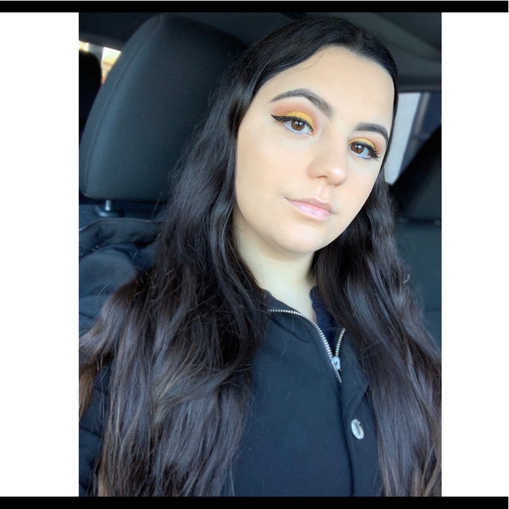 Meet your Posher, Christina!